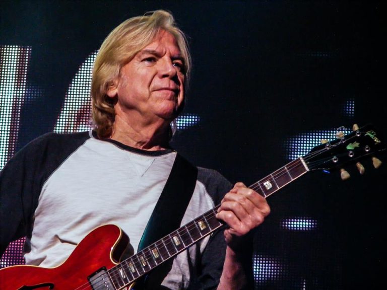 Interview: Justin Hayward (The Moody Blues, solo)