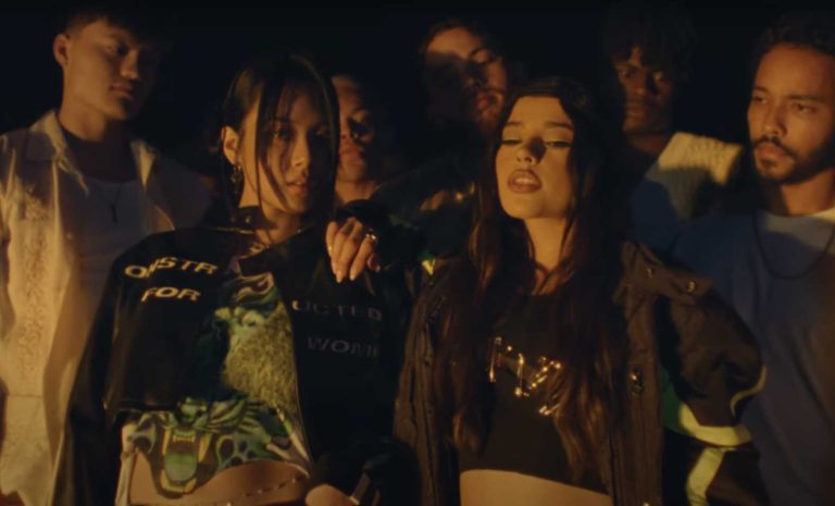 BIBI (비비) & Becky G - Amigo