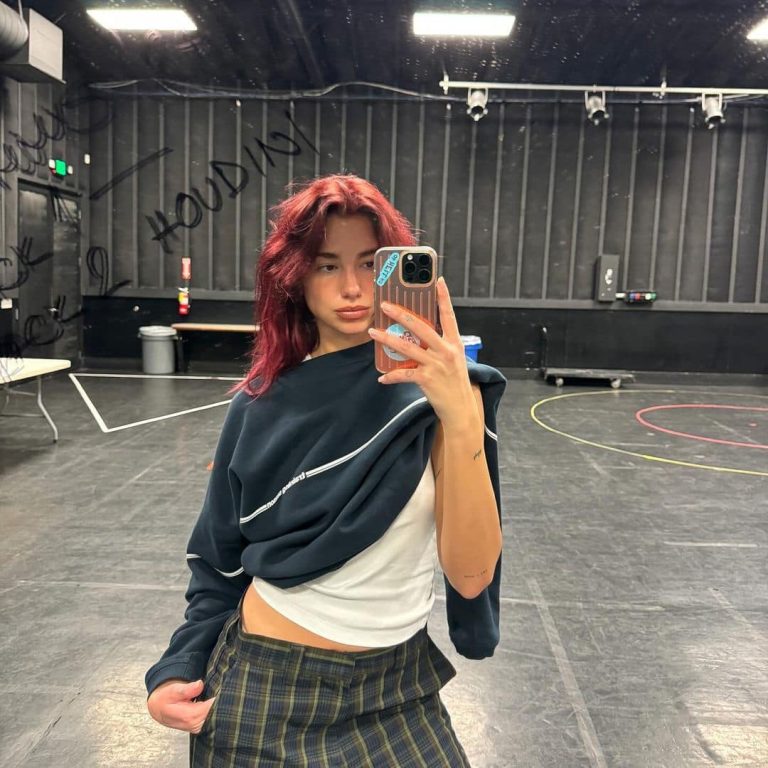 Dua Lipa