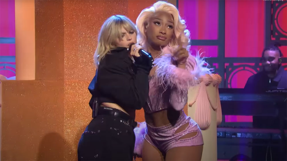 Reneé Rapp and Megan Thee Stallion Perform “Not My Fault” on Saturday Night Live
