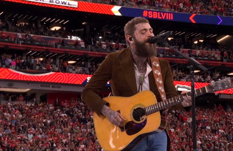 Post Malone's Stirring Super Bowl Serenade: "America the Beautiful"