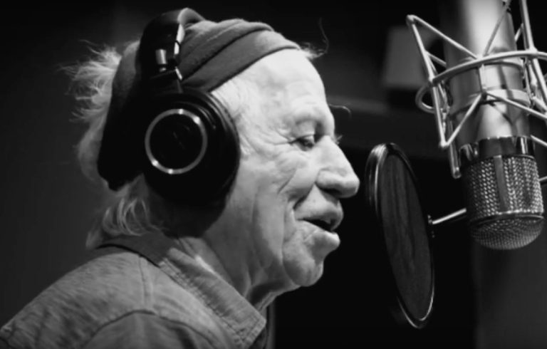 Keith Richards Covers Lou Reed’s “I’m Waiting for the Man”