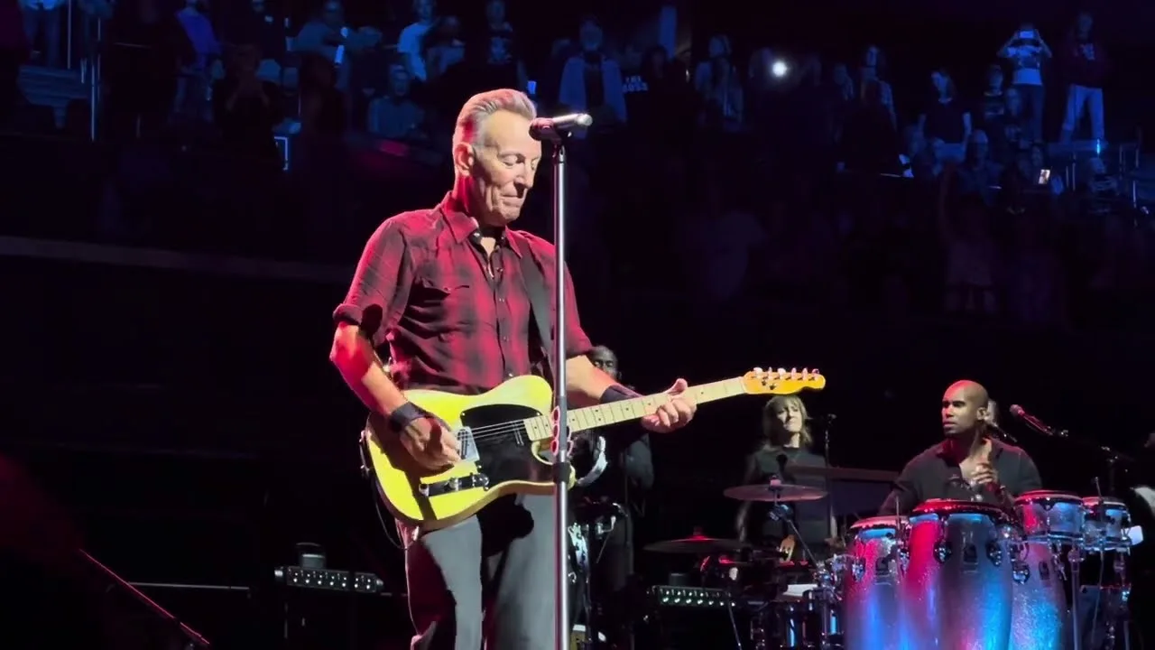 Finally Bruce Springsteen Returned to the Stage with the E Street Band