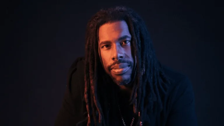 Flying Lotus Reveals Creation of Iconic iPhone Ringtones "Daybreak" and "Chalet"