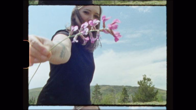 Soccer Mommy Announces New Album "Evergreen" with Latest Single "M"