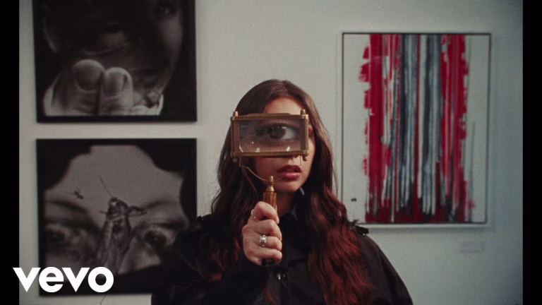 Alessia Cara – (Isn’t It) Obvious