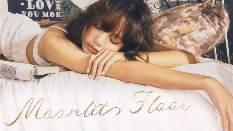 Lisa Reimagines a Nineties Classic with Her New Single "Moonlit Floor"
