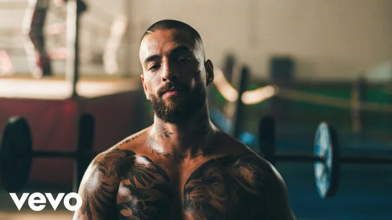 Maluma ‘Cosas Pendientes’ video
