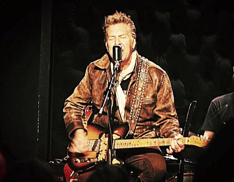 Interview: Gary Myrick (solo, Havana 3am, John Waite, Wilson Pickett)