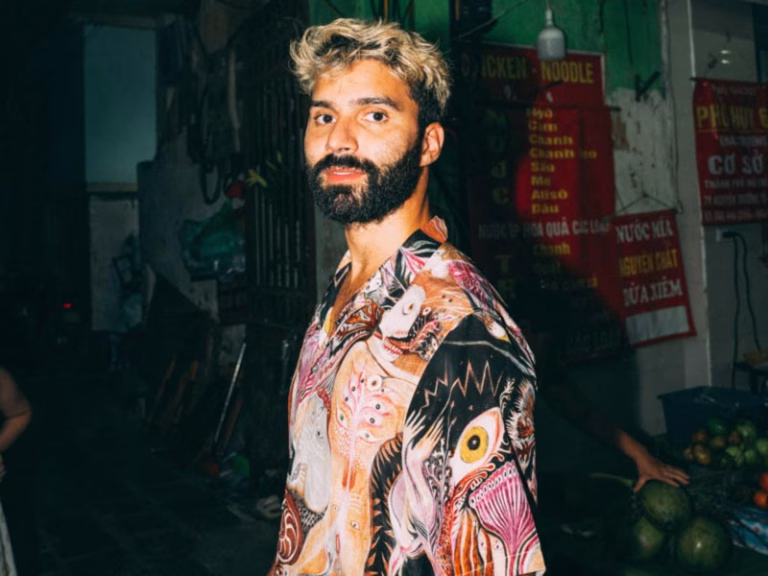 R3HAB Remixes Gryffin & Whethan’s "Dance Through The Night" with Dark Bass and Electro Vibes