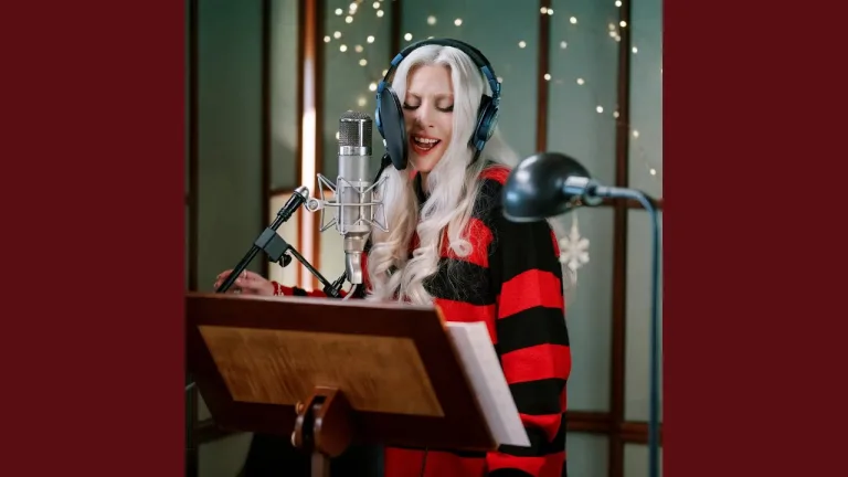 Lady Gaga performs “Santa Claus Is Coming to Town” in Apple TV+ holiday special