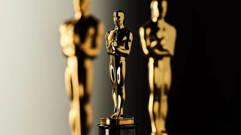 Oscar statuette