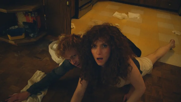 Perfume Genius and Aldous Harding in No Front Teeth music video