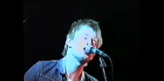 Thom Yorke performing solo in 1995 during The Bends era