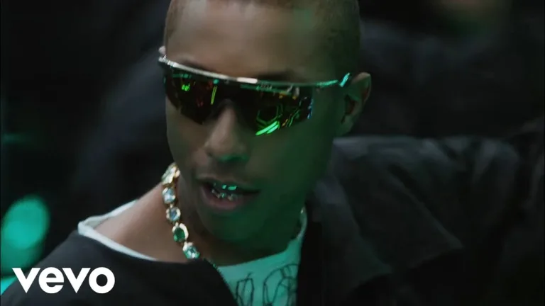 Gesaffelstein & Pharrell Williams – "Blast Off" - video