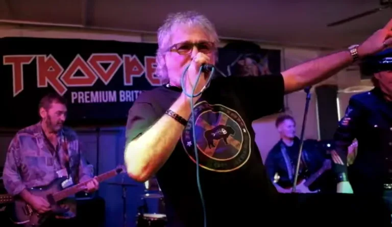 Paul Mario Day performing live with More