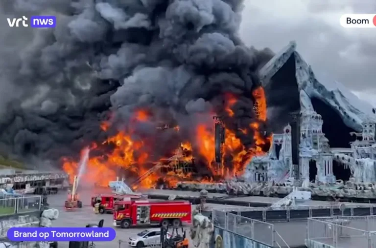 Tomorrowland Main Stage Fire 2025 DreamVille Camp Continues