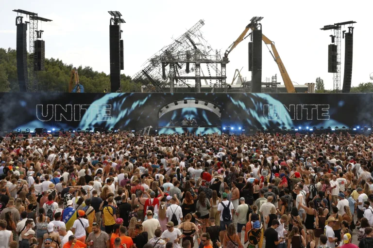 Tomorrowland 2025 new main stage after fire - Day One performance