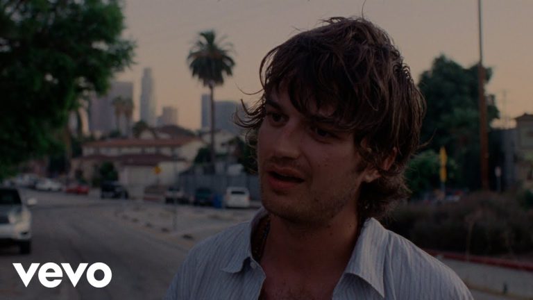 Joe Keery in Tame Impala Loser music video